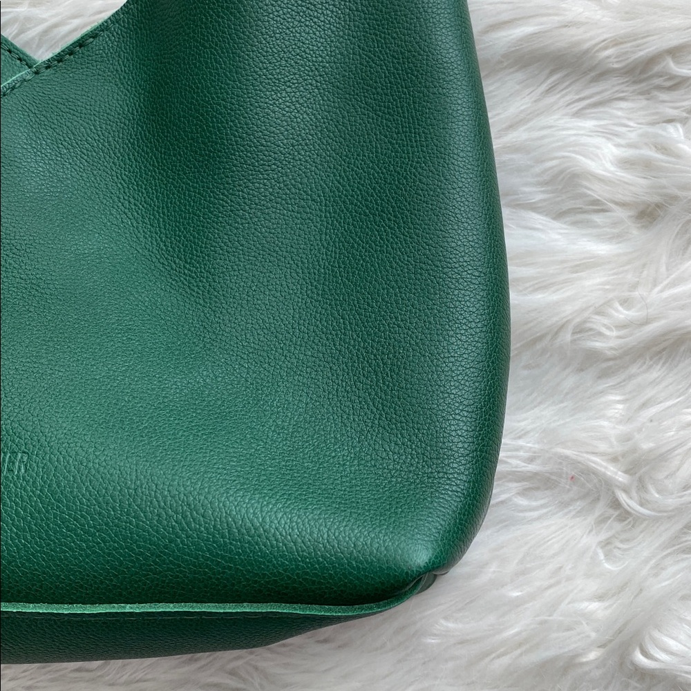 Portland Leather | Naomi Shoulder Bag in Bacalar - Picture 4 of 15